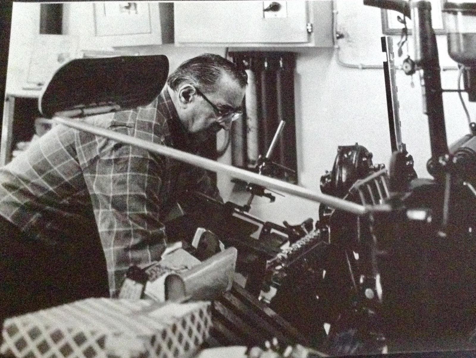 Asadur Saraf, Heidelberg baskı makinesinde, 1955
